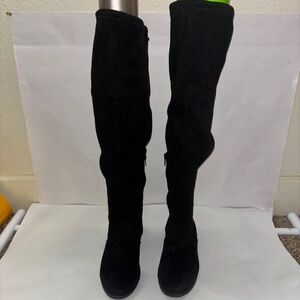 Women’s thigh high black suede boots size 8.5